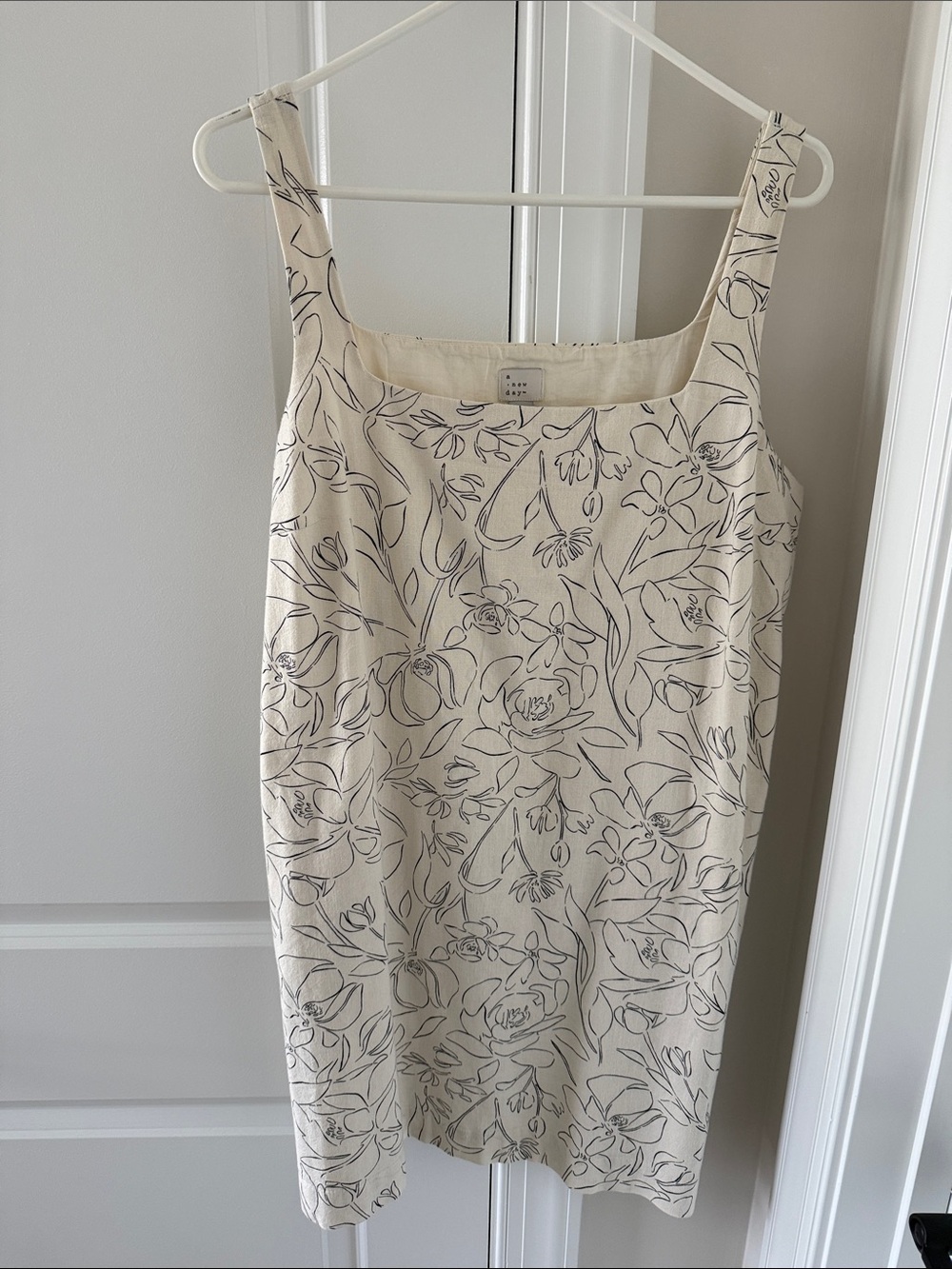 Cream Floral Linen-Blend Tank Dress with Pockets